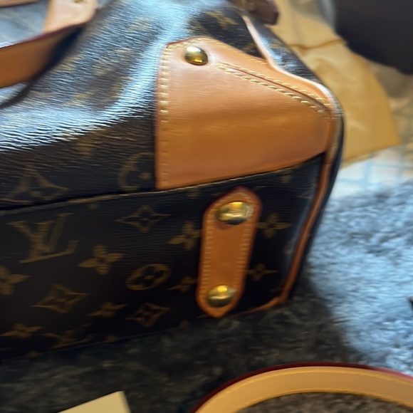 🩷 Authentic Louis Vuitton retiro pm monogram 🩷 - Picture 6 of 16